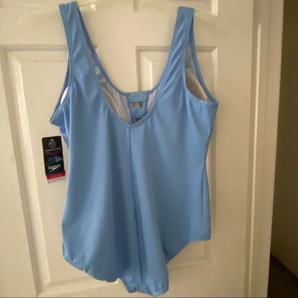 🆕 SPEEDO WOMEN'S ONE PIECE. plus size collection. Size 18. NWT. #0173 - Picture 3 of 8